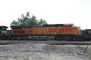 BNSF GE C44-9W #4742, Frisco