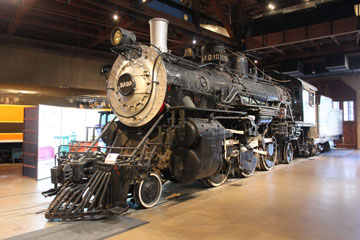 ATSF 1001 #1010, California State Railroad Museum