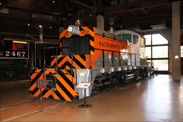 SN EMD SW1 #402, California State Railroad Museum