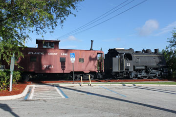 ACL Cupola Caboose #0711, Boca Raton
