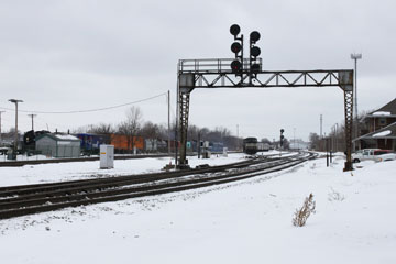 NS GE C40-9W #8933, NS GE C40-9W #9434 & NS GE C40-8W #8336