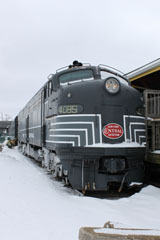 NYC EMD E8 #4085, National NYC Museum