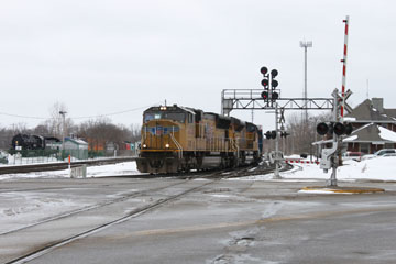 UP EMD SD70M #4735, UP GE SD70ACe #8625 & CR EMD GP38-2 #5347
