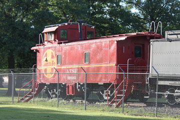 ATSF CE-1 steel Caboose #999262, Emporia