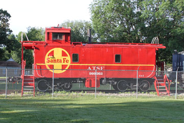 ATSF CE-1 steel Caboose #999262, Emporia