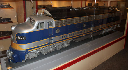 EMD E8 #950, B&O Museum