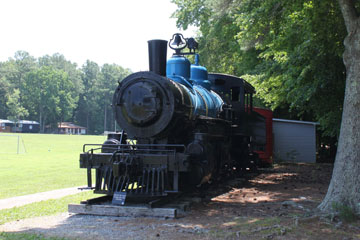 Elkin & Alleghany #100, Littleton