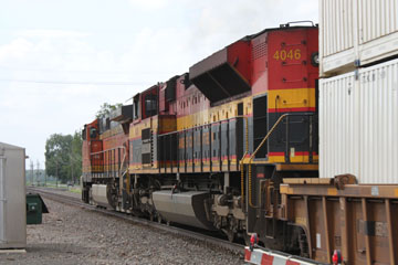 BNSF GE C44-9W #5107, Pauls Valley