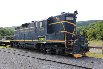 CO EMD GP7 #5828, Clifton Forge