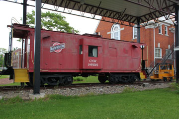 CNW Caboose #1955002, Antigo