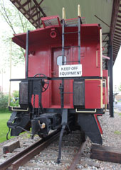 CNW Caboose #1955002, Antigo