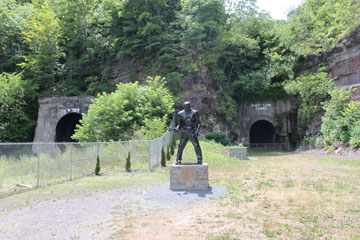John Henry Park, Talcott