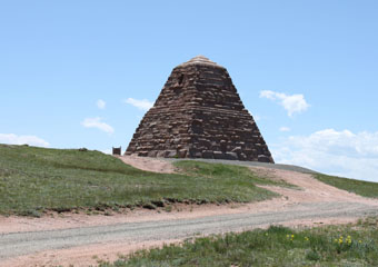 Ames Monument, Sherman Hill