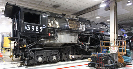 UP Challenger #3985, UP Cheyenne Roundhouse