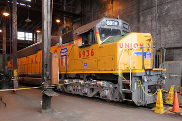 UP EMD DDA40X #6936, UP Cheyenne Roundhouse